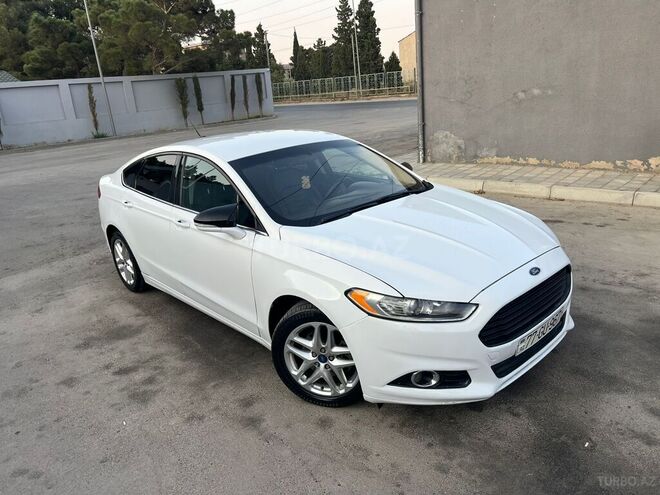 Ford Fusion (North America)-18