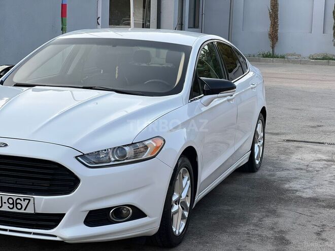 Ford Fusion (North America)-2