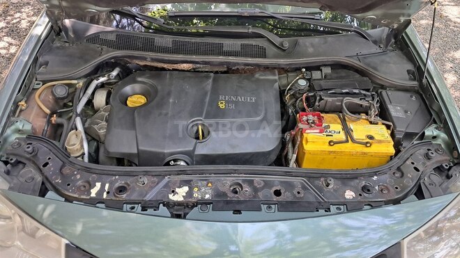 Renault Megane-14