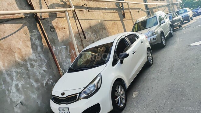 Kia Rio-1