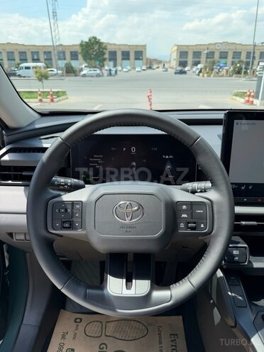 Toyota RAV4-8