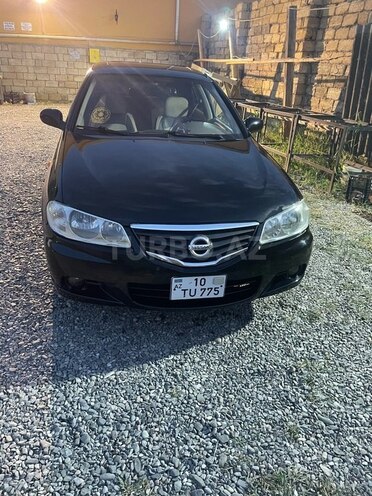 Nissan Sunny-1