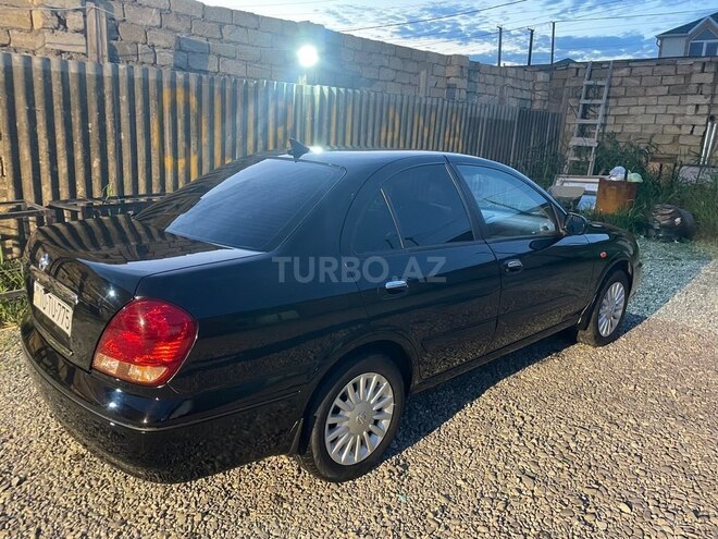 Nissan Sunny-4