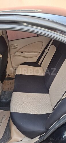 Nissan Sunny-10
