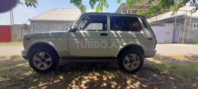 LADA (VAZ) Niva-3
