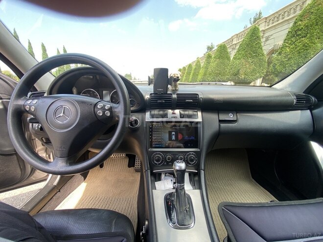 Mercedes C 230-6