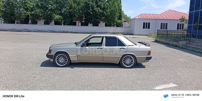 Mercedes 190-3