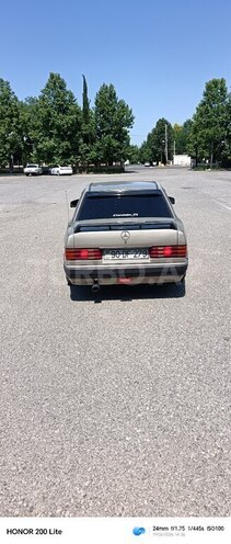 Mercedes 190-6
