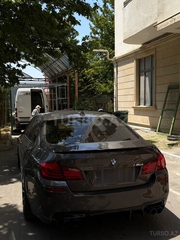 BMW 528-7