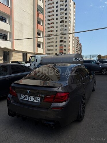 BMW 528-4