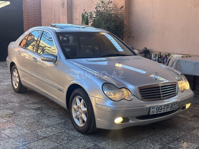 Mercedes C 200-4