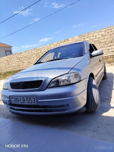 Opel Astra-1