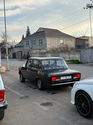 LADA (VAZ) 2107-8