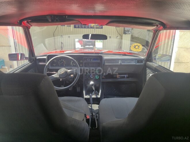 LADA (VAZ) 2107-2