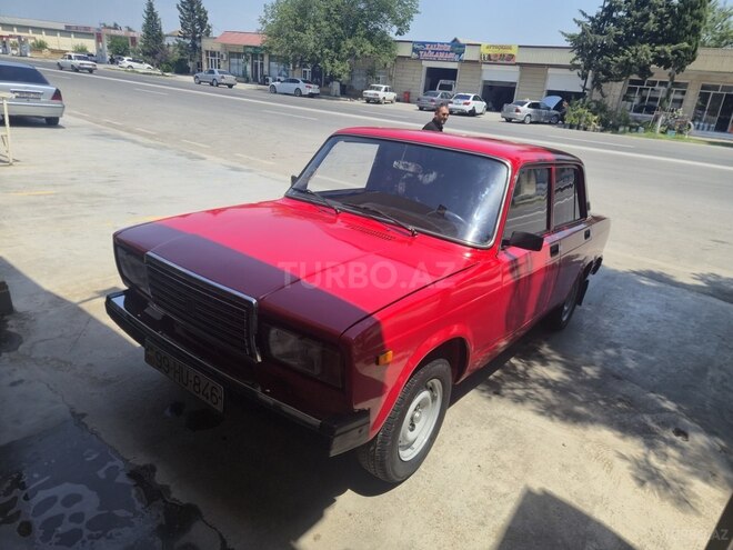 LADA (VAZ) 2107-4