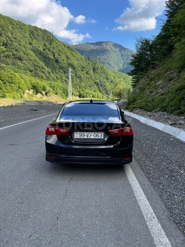 Chevrolet Malibu-3