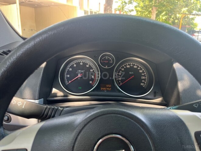 Opel Astra-7