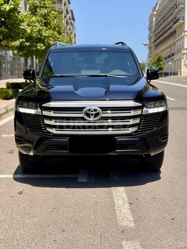 Toyota Land Cruiser-3
