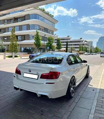 BMW 528-5