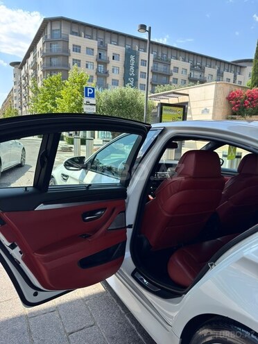 BMW 528-10