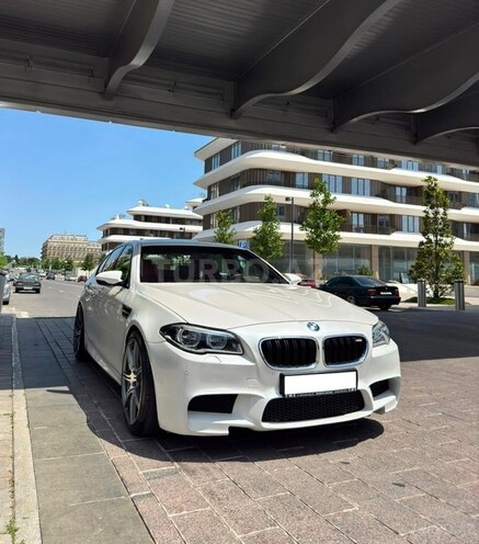BMW 528-7