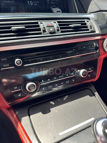 BMW 528-15