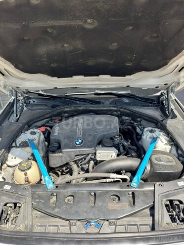 BMW 528-16