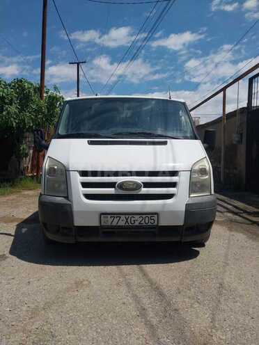 Ford Transit-1
