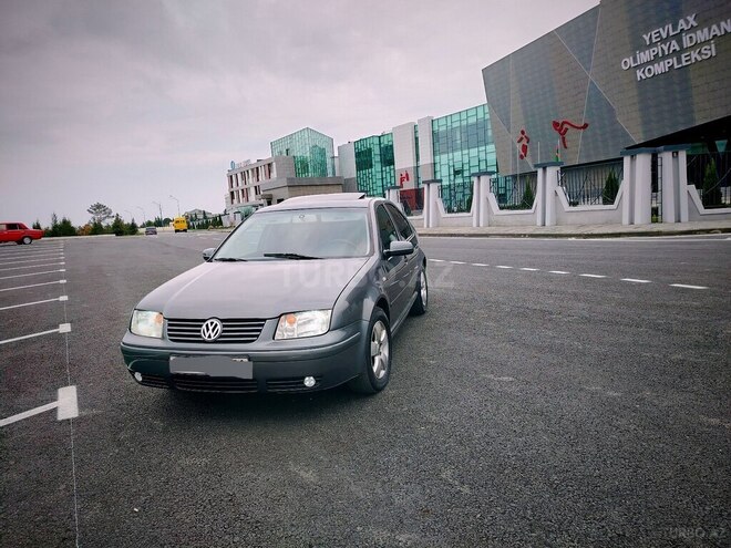 Volkswagen Jetta-9