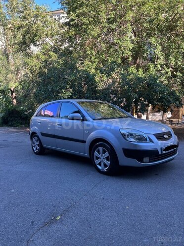 Kia Rio-3