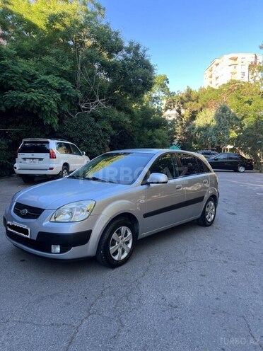 Kia Rio-4