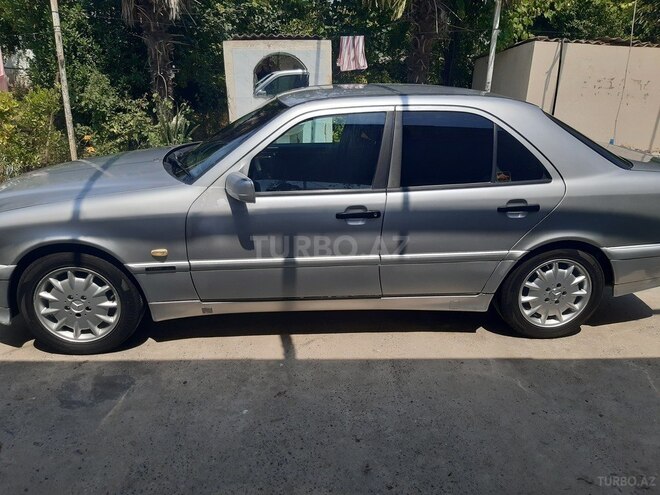 Mercedes C 200-5