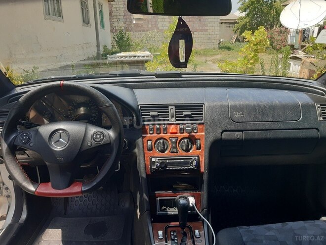 Mercedes C 200-4
