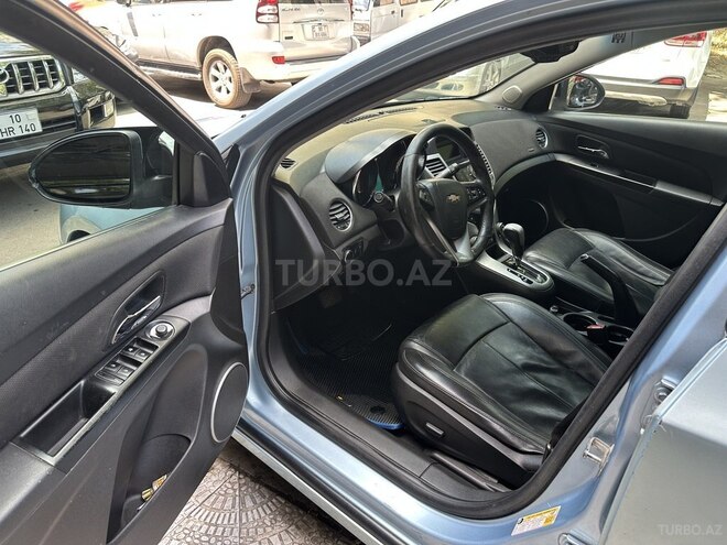 Chevrolet Cruze-7