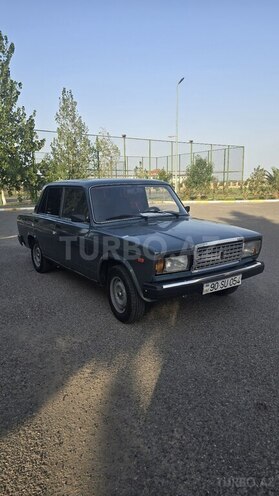 LADA (VAZ) 2107-1