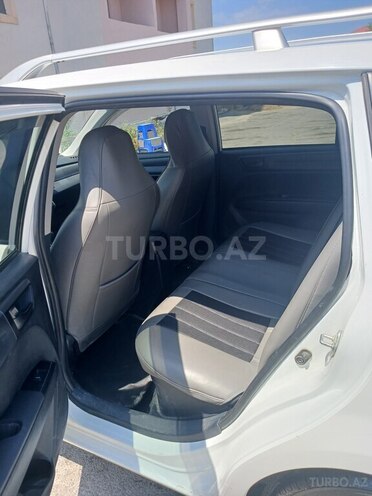Toyota Corolla Fielder-4