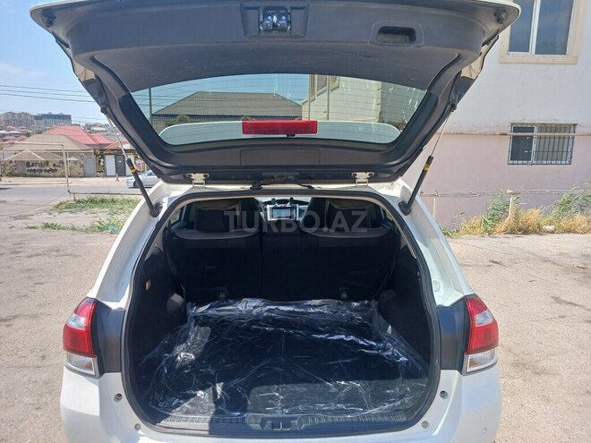 Toyota Corolla Fielder-9