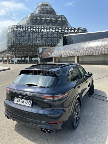 Porsche Cayenne E-Hybrid-4
