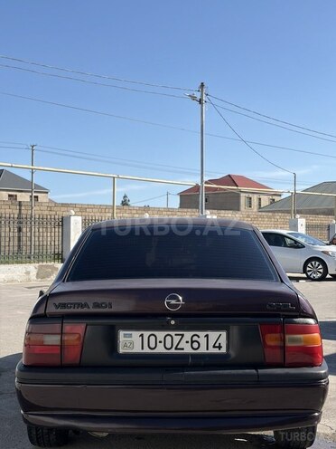 Opel Vectra-2