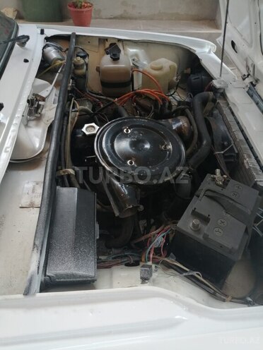 LADA (VAZ) 2107-8