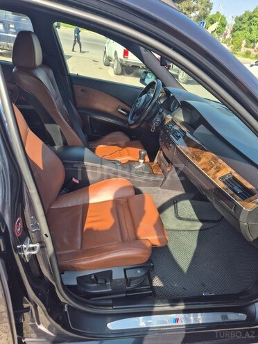 BMW 520-6
