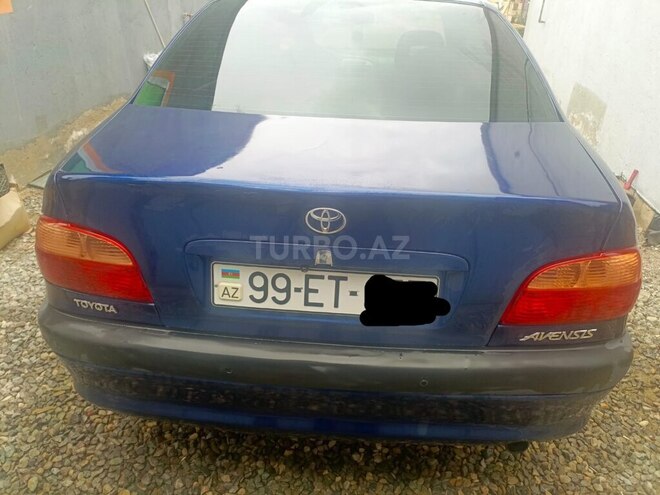Toyota Avensis-4