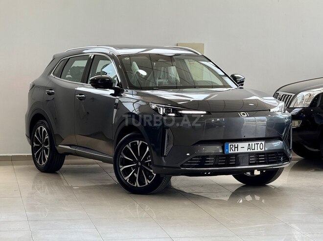 Changan Nevo Q05-3