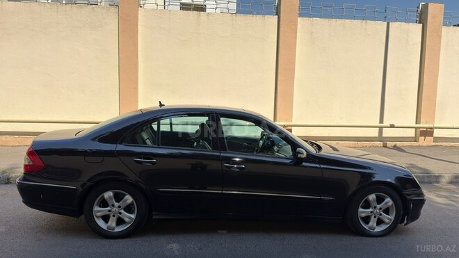 Mercedes E 200-3