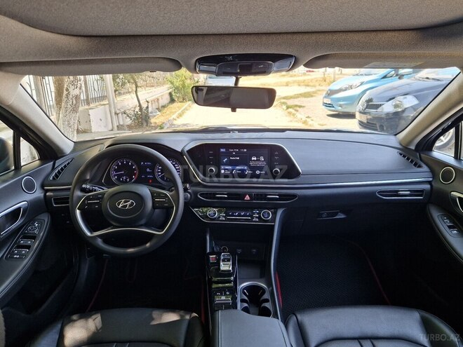 Hyundai Sonata-8