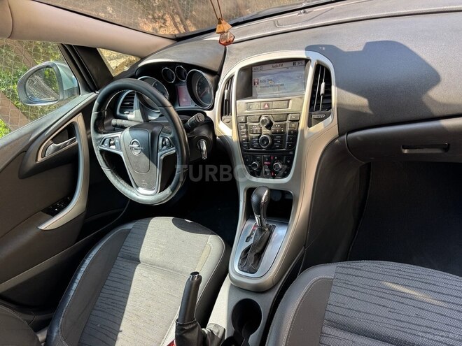 Opel Astra-7