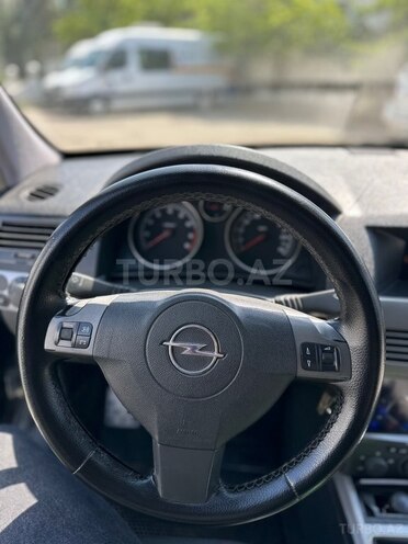 Opel Astra-15