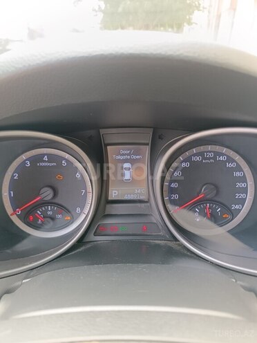 Hyundai Santa Fe-3