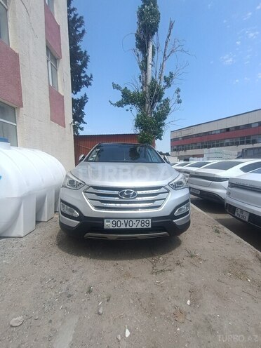 Hyundai Santa Fe-1