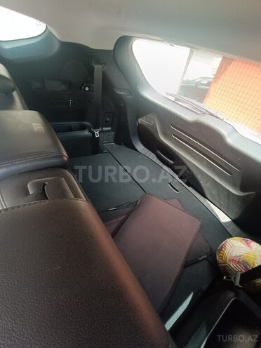 Hyundai Santa Fe-10